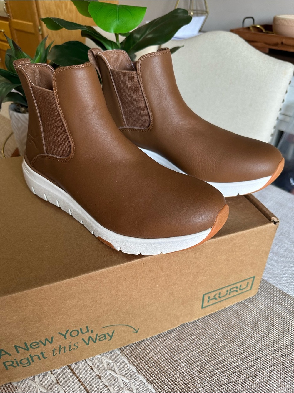 KURU Flex Astra Leather Brown Slip-On Boots Women’s Sz 10.5 Brand new in box